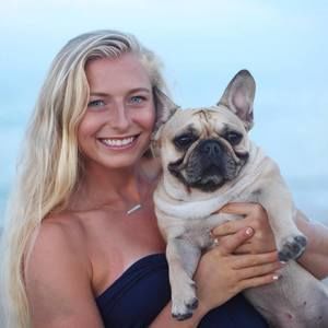 Meet your Posher, Cassie